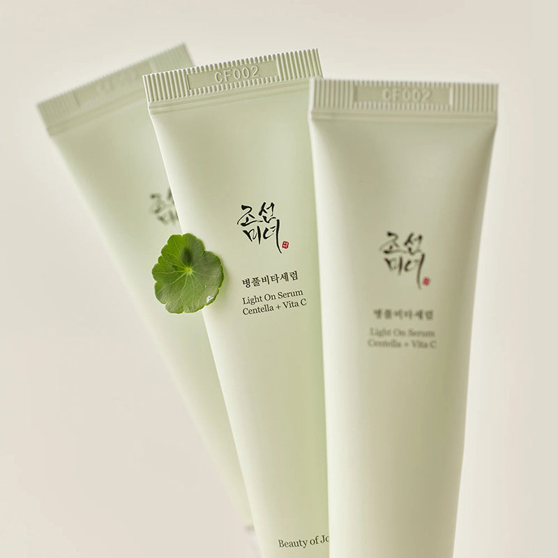 Light On Serum Centella + Vita C