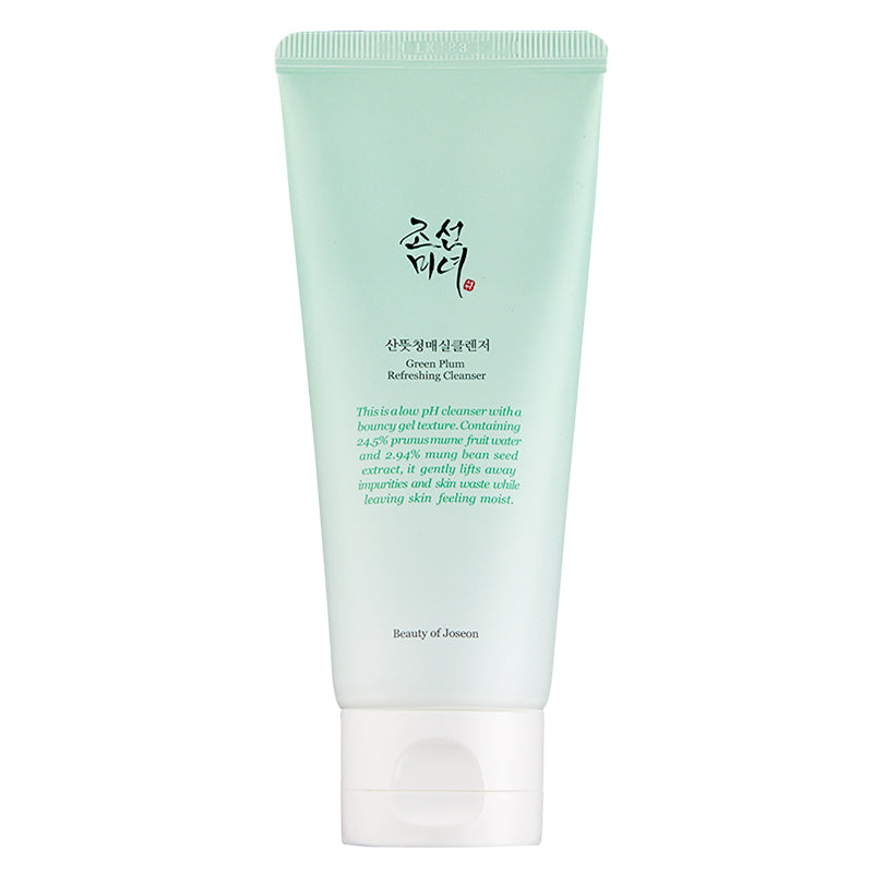 Green Plum Refreshing Cleanser